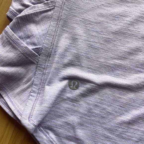 Lululemon Var-City Muscle Tank Heathered Lilac size 10 - Picture 4 of 4